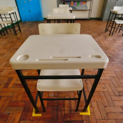 PORTO ALEGRE, RS, BRASIL, 19/02/2021-Preparativos para o início do ano letivo em Porto Alegre: Escola Liberato Salzano VIeira da Cunha    Foto:  Lauro Alves  / Agencia RBS<!-- NICAID(14718203) -->