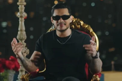 O rapper Hungria deu entrada no Hospital DF Star, em Brasília, nesta quinta-feira, 2, sintomas que incluem dor de cabeça, náuseas, visão turva, e acidose metabólica, ou seja, quando o sangue fica excessivamente ácido. De acordo com a assessoria do rapper, a suspeita é que ele tenha consumido bebida adulterada.<!-- NICAID(16137725) -->