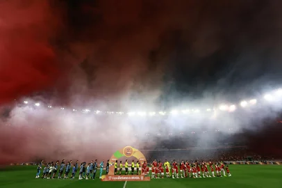 PORTO ALEGRE, RS, BRASIL, 27-08-2026: Internacional x Grêmio, clássico GreNal nº453, pelo jogo de ida das Quartas-de-Final da Copa do Brasil 2026. O jogo ocorre no estádio Beira-Rio, em Porto Alegre. Foto: Jefferson Botega/Grupo RBSIndexador: jeff botega<!-- NICAID(16354337) -->