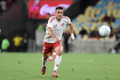 FLAMENGO X INTERNACIONALRJ - BRASILEIRÃO/FLAMENGO X INTERNACIONAL - ESPORTES - Rafael Borré, do Internacional, na partida entre Flamengo e Internacional válida pelo 2ª rodada do Campeonato   Brasileiro 2026, realizada no Estádio do Maracanã, no Rio de Janeiro, na noite desta quarta-feira, 4.   04/02/2026 - Foto: ALEXANDRE DURÃO/ZIMEL PRESS/ESTADÃO CONTEÚDOEditoria: ESPORTESLocal: RIO DE JANEIROIndexador: ALEXANDRE DURÃOFonte: Zimel PressFotógrafo: ZIMEL PRESS<!-- NICAID(16218887) -->