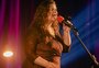 A cantora e compositora Daia é atração da retomada do projeto Música na Praça
