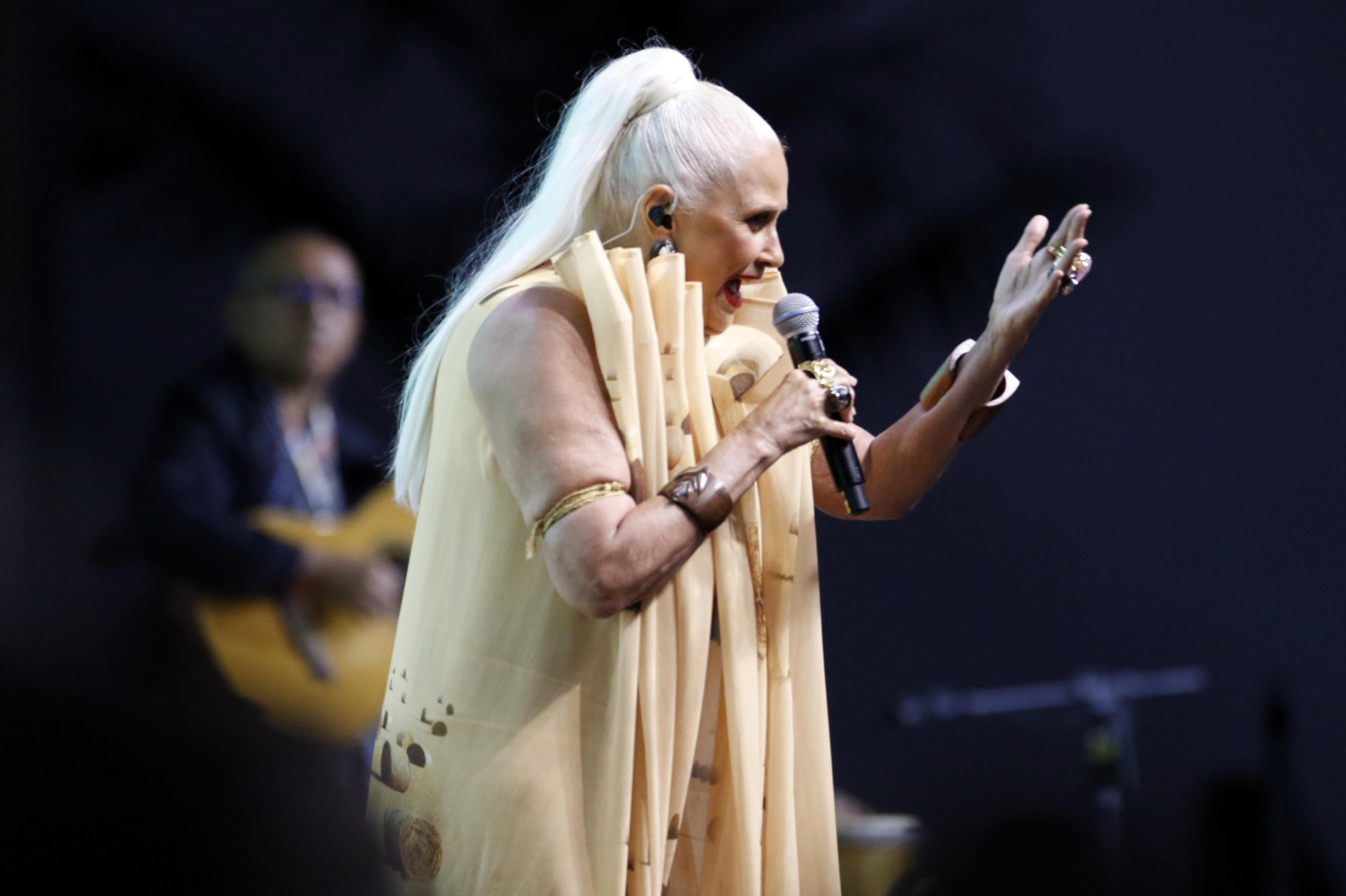 Guitarrista Lourenço Rebetez estreia em disco com 