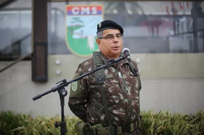 PORTO ALEGRE, RS, BRASIL - 2023.04.13 - O general de Exército Fernando Jose Sant’Ana Soares e Silva transmite o cargo de Comandante Militar do Sul ao general de Exército Hertz Pires do Nascimento. - Foto: André Ávila/Agência RBS<!-- NICAID(15401987) -->