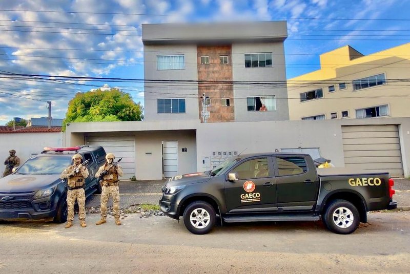 MPGO DEFLAGRA 3ª FASE DA OPERAÇÃO PENALIDADE MÁXIMA PARA CUMPRIR 10 MANDADOS DE BUSCA E APREENSÃO RELACIONADOS A POSSÍVEIS FRAUDES EM 7 PARTIDAS DE FUTEBOL<!-- NICAID(15610647) -->