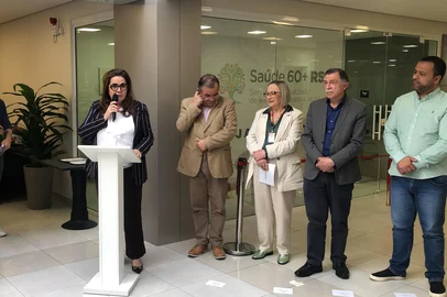 O Serviço Especializado de Saúde da Pessoa Idosa (Saúde 60+RS) em Caxias do Sul, uma parceria do hospital Virvi Ramos com o governo Estadual, foi inaugurado nesta terça-feira (11). A partir desta quarta-feira (12), os atendimentos via SUS já estarão disponíveis para moradores da cidade e região. <!-- NICAID(16165372) -->