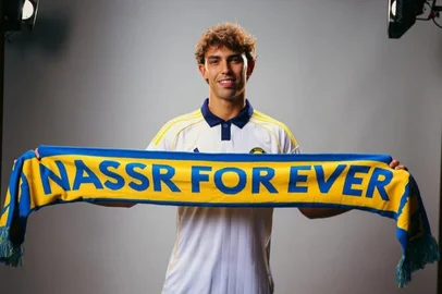 João Feliz apresentado no Al Nassr<!-- NICAID(16090274) -->