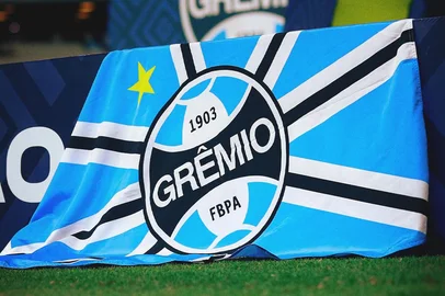 Lucas Uebel / Grêmio FBPA/Divulgação FORTALEZA, CE, BRASIL, 09-11-2025: Fortaleza vs Grêmio, no Castelão. Foto: Lucas Uebel/Grêmio FBPA/Divulgação<!-- NICAID(16164004) -->