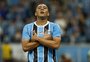 Em alta, Carlos Vinícius vibra com melhora do Grêmio: "Se fosse antes..."