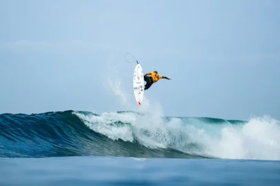 Italo Ferreira, surfe