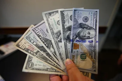 PORTO ALEGRE, RS, BRASIL, 06-06-2018: Fotos para matéria sobre a alta do Dólar na bolsa de valores (FOTO FÉLIX ZUCCO/AGÊNCIA RBS, Editoria de Notícias).<!-- NICAID(13585342) -->