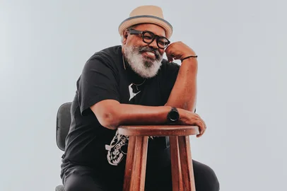 Jorge Aragão vai se apresentar em Porto Alegre.<!-- NICAID(15713178) -->