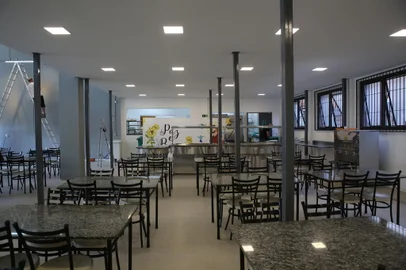 CAXIAS DO SUL, RS, BRASIL (24/03/2021)Novo Restaurante Popular de Caxias do Sul será inaugurado para os usuários na próxima segunda (29). O novo espaço de refeições (Rua Sinimbu, 96, bairro Nossa Senhora de Lourdes) também contará com o Centro de Acolhida e Formação Mão Amiga. (Antonio Valiente/Agência RBS)<!-- NICAID(14742186) -->