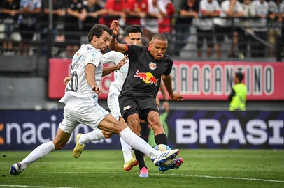Red Bull Bragantino x GrêmioBragança Paulista/SP; Brasil; 15/09/2024; Estádio Nabi Abi Chedid; Campeonato Brasileiro; Red Bull Bragantino x Grêmio; Foto de Ari Ferreira/Red Bull Bragantino.<!-- NICAID(15867261) -->