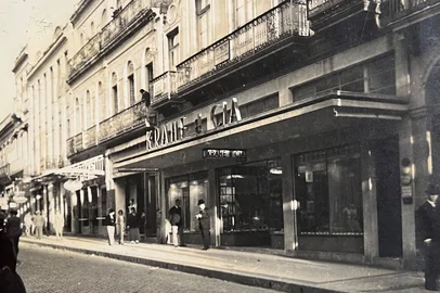 Casa Krahe da Rua da Praia, em Porto AlegreAnterior a 1951<!-- NICAID(15996310) -->