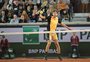 Tsitsipas vence chinês Zhang e vai às oitavas de Roland Garros