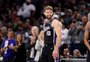 Conheça Domantas Sabonis, recordista de duplos-duplos na NBA e dono do garrafão dos Kings