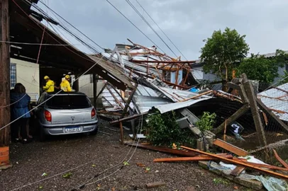 Flores da Cunha também teve estragos do temporal<!-- NICAID(15641230) -->