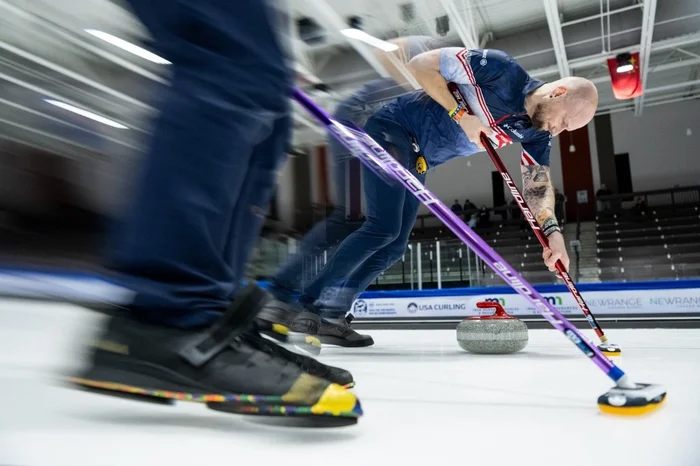 Caroline Sherman / Divulgação/World Curling Caroline Sherman / Divulgação/World Curling