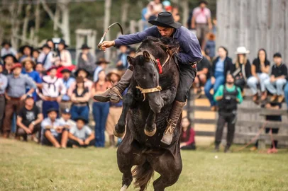 Rinconada reúne gineteadas e atrações culturais em Jaguarão neste fim de semana<!-- NICAID(16210259) -->