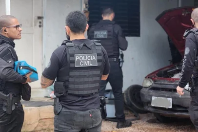 Operação Edipo Deic Roubo de Veículos<!-- NICAID(15966170) -->