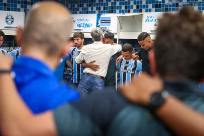 Gremio x YpirangaRS - FUTEBOL/GAUCHAO 2023 /GREMIO X YPIRANGA - ESPORTES - Lance da partida entre Gremio e Ypiranga disputada na tarde deste sabado, na Arena do Gremio, valida segunda partida da Semifinal do Campeonato Gaucho 2023. FOTO: LUCAS UEBEL/Grêmio/DivulgaçãoEditoria: SPOLocal: Porto AlegreIndexador: Lucas UebelSecao: futebolFonte: Gremio.netFotógrafo: Gremio x Ypiranga<!-- NICAID(15386297) -->
