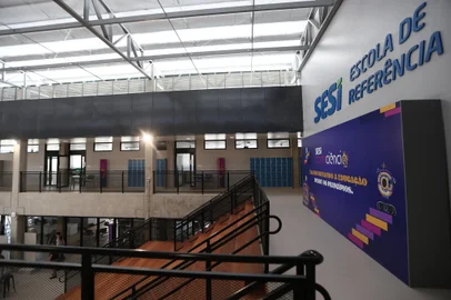 CANOAS, RS, BRASIL - 01/11/2024 - Nova escola do Sesi passa por últimos retoques antes de inauguração. FOTO: JONATHAN HECKLER, AGÊNCIA RBS<!-- NICAID(15904961) -->