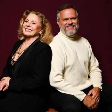 O CASAL MAIS SEXY DA AMÉRICA é uma comédia inédita no Brasil, escrita por Ken Levine, dirigida pelo premiado Tadeu Aguiar e estrelada por Vera Fischer, Leonardo Franco e Vitor Thiré.<!-- NICAID(16014269) -->