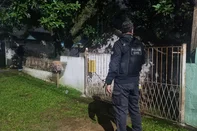 A POLÍCIA CIVIL, por intermédio da Delegacia de Polícia de Repressão aos Crimes Cibernéticos – DPRCC/DERCC, deflagrou, na manhã desta sexta-feira (11/07/2025), operação “MÃO FANTASMA”, com o cumprimento de 06 (seis) mandados de busca e apreensão nas cidades de Campo Bom, Esteio e Sapucaia do Sul, no âmbito de investigação que apura os crimes de roubo majorado e FURTO QUALIFICADO mediante FRAUDE DIGITAL.<!-- NICAID(16078221) -->