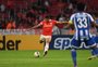 O motivo que fez Taison começar o jogo no banco de reservas diante do Avaí