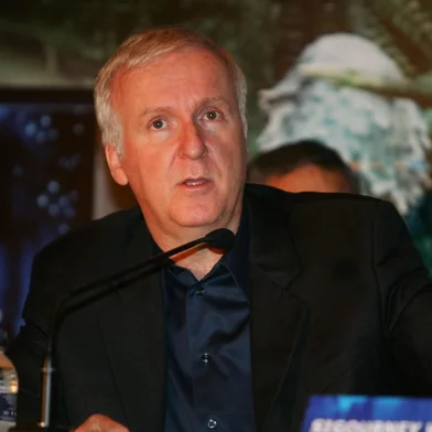 COLETIVA DE LANÇAMENTO DO DVD E BLU-RAY DE AVATARSP - CINEMA/AVATAR - CIDADES - O cineasta canadense James Cameron, diretor de Avatar, durante entrevista coletiva de lançamento do filme "Avatar" em DVD e Blu-ray, no hotel   Grand Hyatt, na zona sul de São Paulo, neste domingo.   11/04/2010 - Foto: FELIPE RAU/AGÊNCIA ESTADO/AEEditoria: CIDADESLocal: SÃO PAULOIndexador: FELIPE RAUFonte: AGÊNCIA ESTADOFotógrafo: AGE<!-- NICAID(3273470) -->
