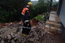 Alagamentos, deslizamentos, casa interditada e atividades paralisadas: chuva causa estragos em Gramado<!-- NICAID(15749421) -->