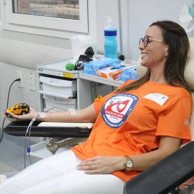 PORTO ALEGRE, RS, BRASIL, 25-10-2025: Grupo Trilha da Vida, integrado por jipeiros e praticantes de off-road do Rio Grande do Sul, fez uma ação de doação de sangue em hospitais de Porto Alegre no dia 25.10.2025. Foto: Vinicius Coimbra/Agência RBS<!-- NICAID(16154002) -->