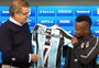 Campaz é apresentado pelo Grêmio e recebe camisa 7: "Responsabilidade muito grande"