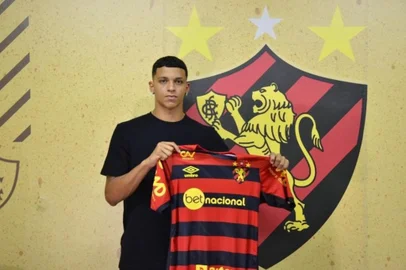 Inter negocia contratação por empréstimo de atacante Riquelmy, do Sport<!-- NICAID(15462181) -->
