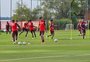 Fernando e Alario voltam aos treinos e podem reforçar Inter contra o Delfín