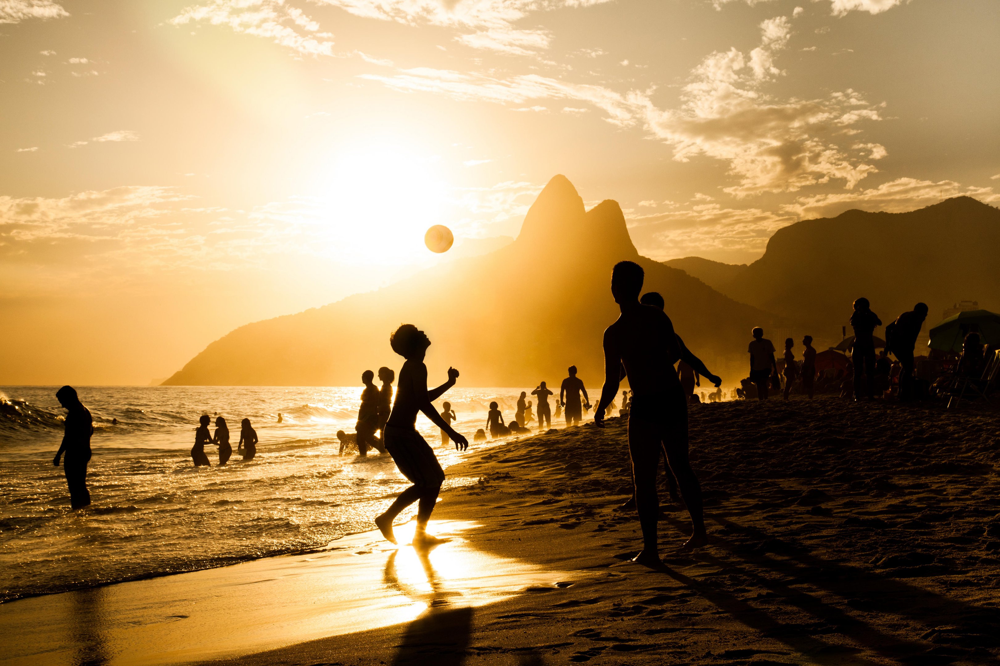 Brasil aparece na lista das melhores praias do mundo em 2026; veja o ranking