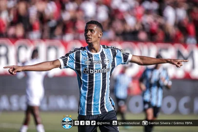 PELOTAS, RS, BRASIL - GRÊMIO X BRASIL (PELOTAS) - CAMPEONATO GAÚCHO. FOTO: EVERTON SILVEIRA, GRÊMIO, DIVULGAÇÃOIndexador: Giancarlo Santorum<!-- NICAID(15662979) -->