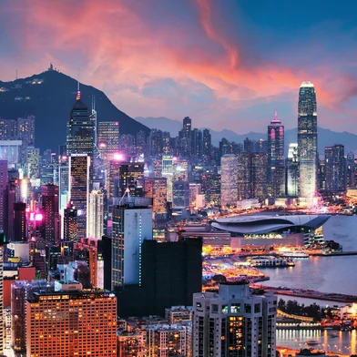 Hong Kong - Victoria harbour at sunsetIndexador: SEREDA TomasFonte: 318557063<!-- NICAID(16150811) -->