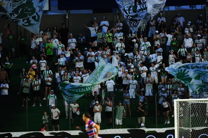CAXIAS DO SUL, RS, BRASIL, 05/10/2025. Juventude x Fortaleza, jogo válido pela 26ª rodada da série A do Campeonato Brasileiro 2025 e realizado no estádio Alfredo Jaconi. (Porthus Junior/Agência RBS)Indexador: BTK                             <!-- NICAID(16139700) -->