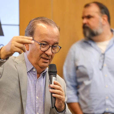17/02/2023 Florianópolis, SC, Brasil. Governador Jorginho Mello participa de Reunião com a Secom - Secretaria de Comunicação e assessores, no Centro Administrativo. Foto Cristiano Andujar/SECOMIndexador: Cristiano Andujar<!-- NICAID(15354925) -->