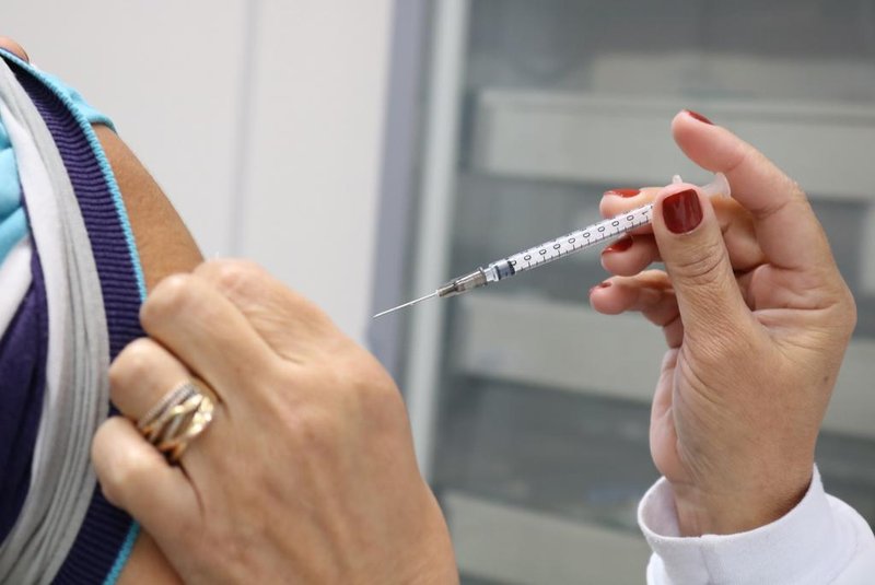 Vacina contra a gripe estará liberada para toda a população a partir desta terça-feira<!-- NICAID(15755476) -->