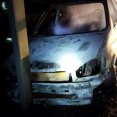 Homem morre após carro pegar fogo na BR-386, em Marques de Souza<!-- NICAID(15363920) -->