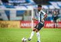 Thiago Santos sofre lesão na coxa e ficará pelo menos um mês afastado do Grêmio