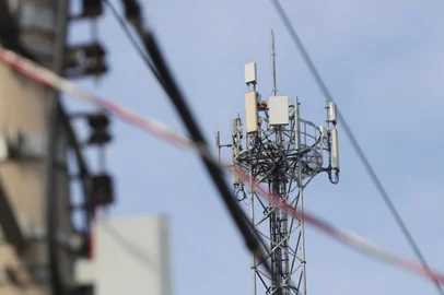 Porto Alegre, RS, BrasilAntenas para sinal de conexão 5G de internet são instaladas am Porto Alegre<!-- NICAID(15823653) -->