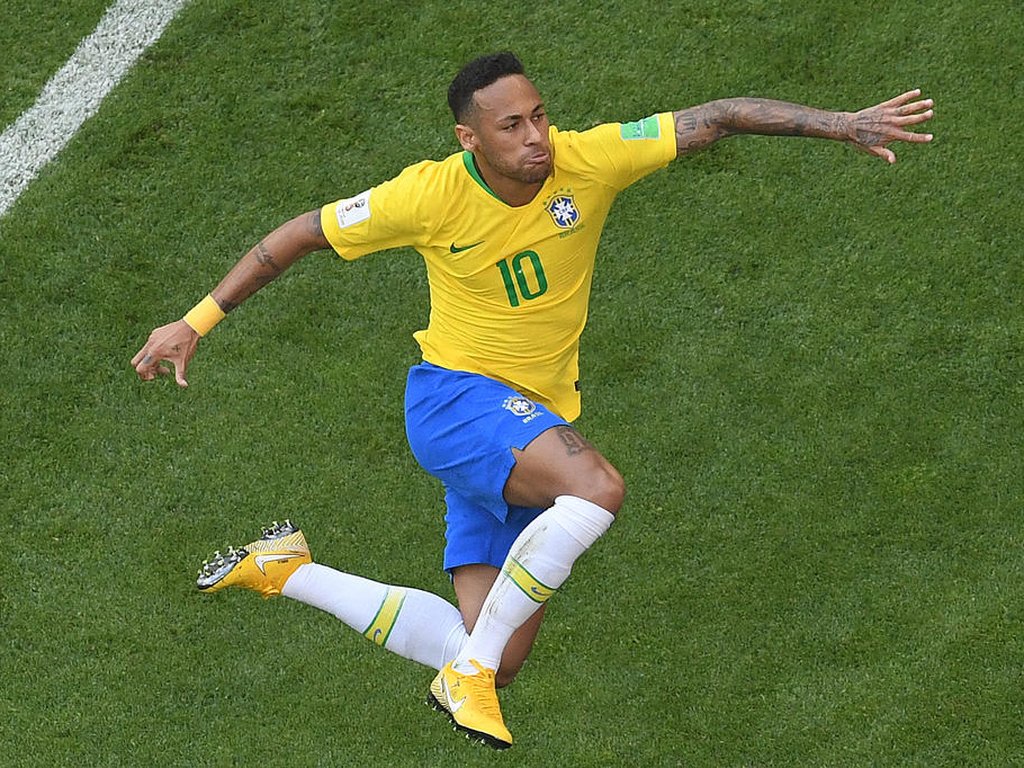 Figurinha de Neymar no álbum da Copa do Catar é oferecida por até R$ 9 mil  na internet; saiba motivo