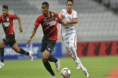 Athletico-PR x Rio Branco-PR