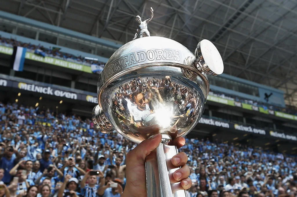 VÍDEOS: relembre momentos marcantes dos três títulos do Grêmio na ...