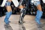 Bota usada por dançarinos de Beyoncé em turnê é de grife gaúcha Schutz<!-- NICAID(15466840) -->