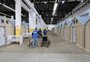 Conheça a estrutura do primeiro centro de acolhimento para flagelados da enchente no RS