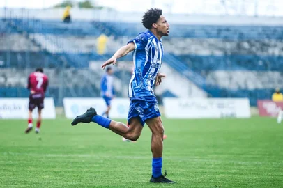 Augusto Arcari / Esportivo, Divulgação image